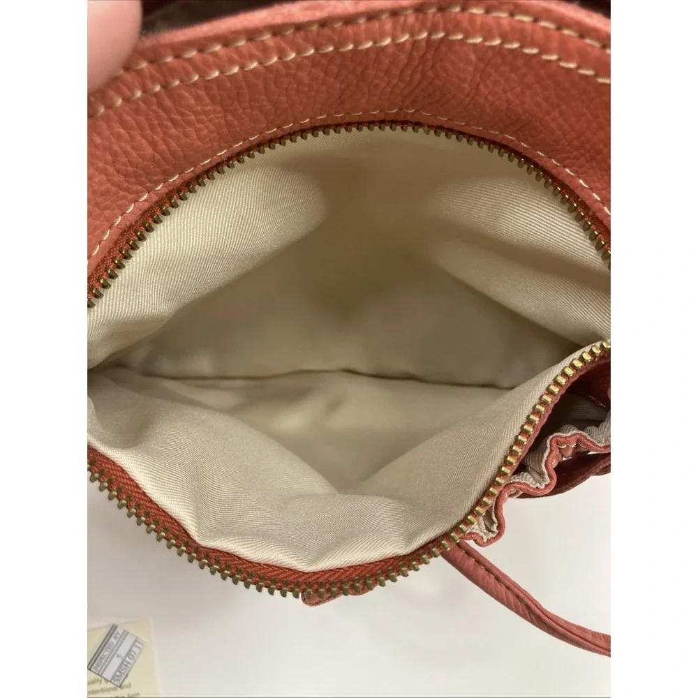 Vtg FOSSIL Coral Red Leather Crossbody Purse Bag‎ W/FOSSIL retail Card